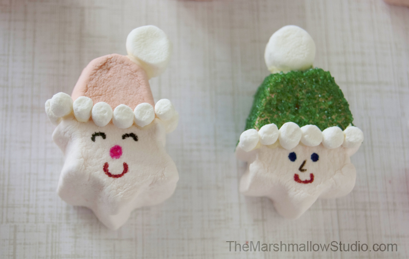 {DIY} 11 WAYS TO DECORATE JET-PUFFED'S  NEW RED VELVET CUPCAKE MARSHMALLOWS. DIY by The Marshmallow Studio